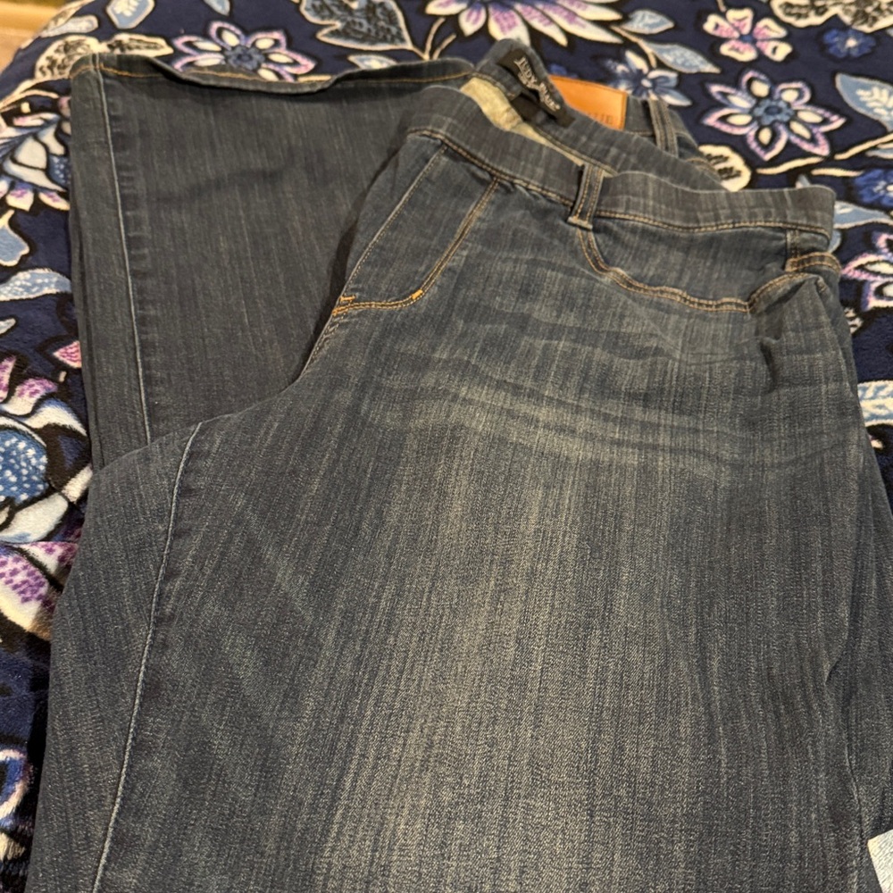 Judy Blue Dark Wash Denim Jeans - Picture 3 of 3